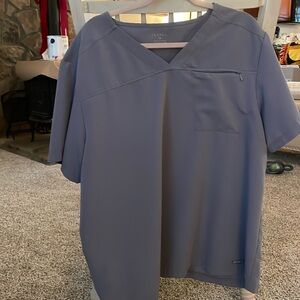 Jaanuu lightly used light grey scrub set